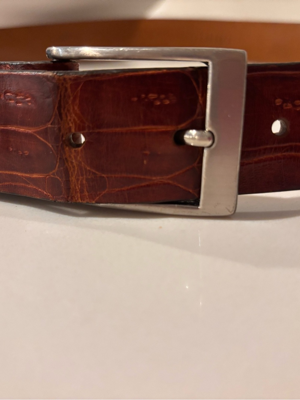 Trafalgar Genuine Crocodile Men’s Brown Belt - Picture 2 of 3